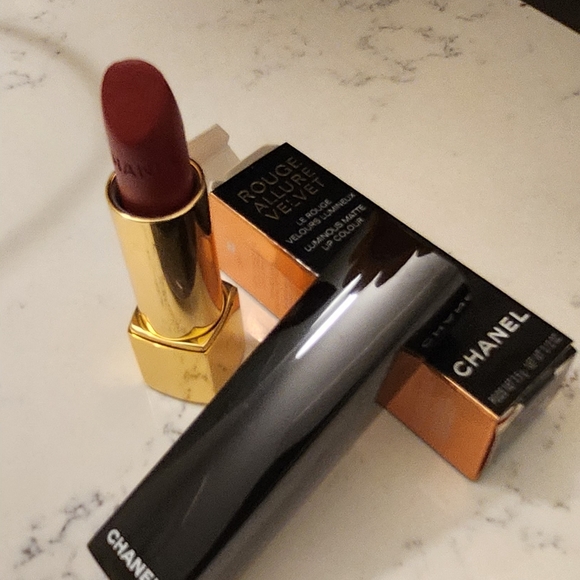 chanel lipstick  627 - Picture 5 of 5